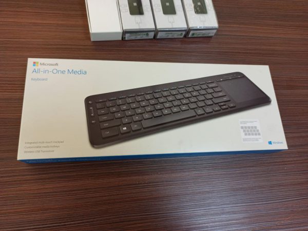 کیبرد ماکروسافتMicrosoft All-in-one Media Keyboard آکبند