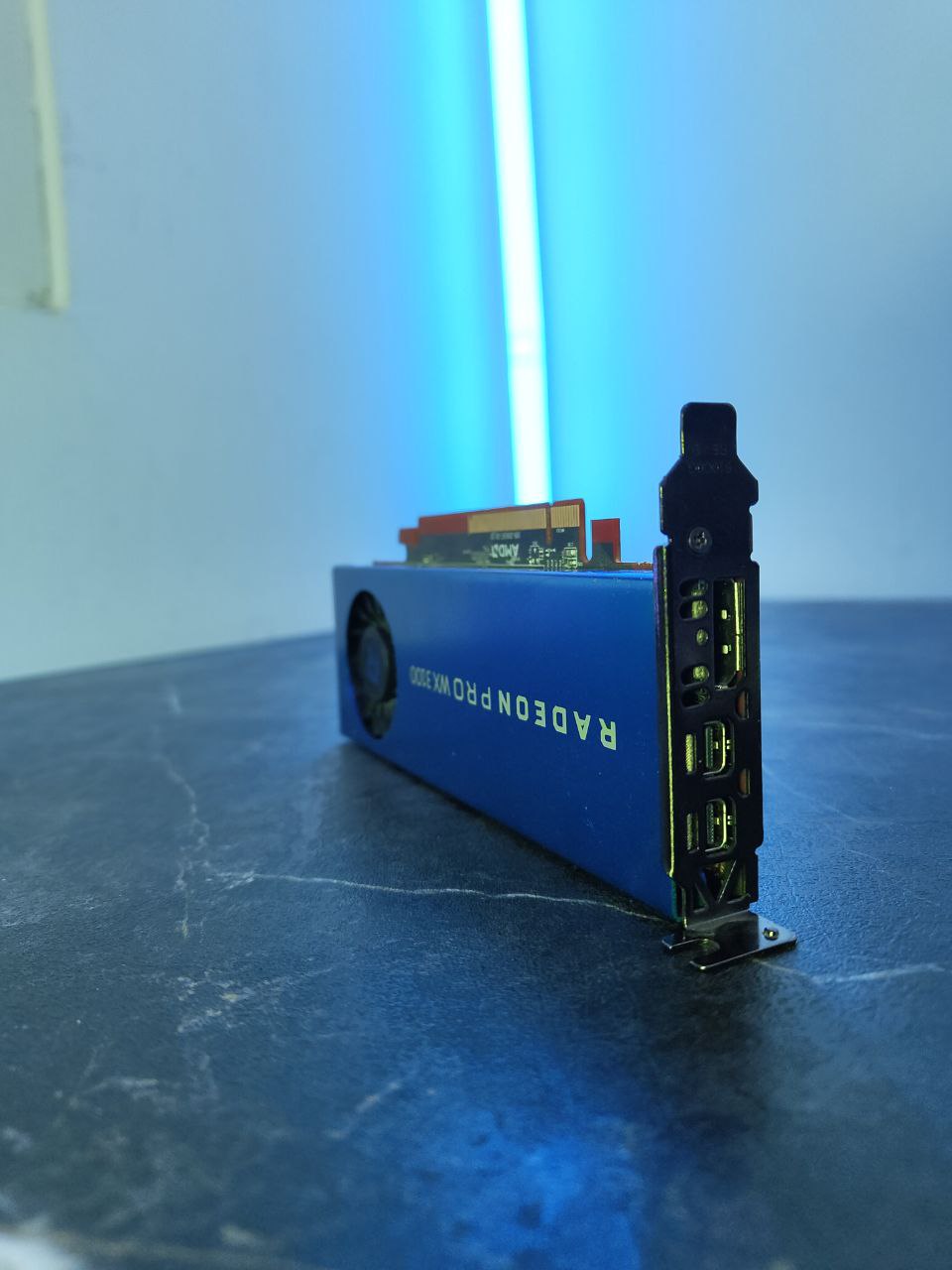 photo_2025-10-26_00-27-47 کارت گرافیک ۴ گیگ مینی کیس AMD Radeon WX3100